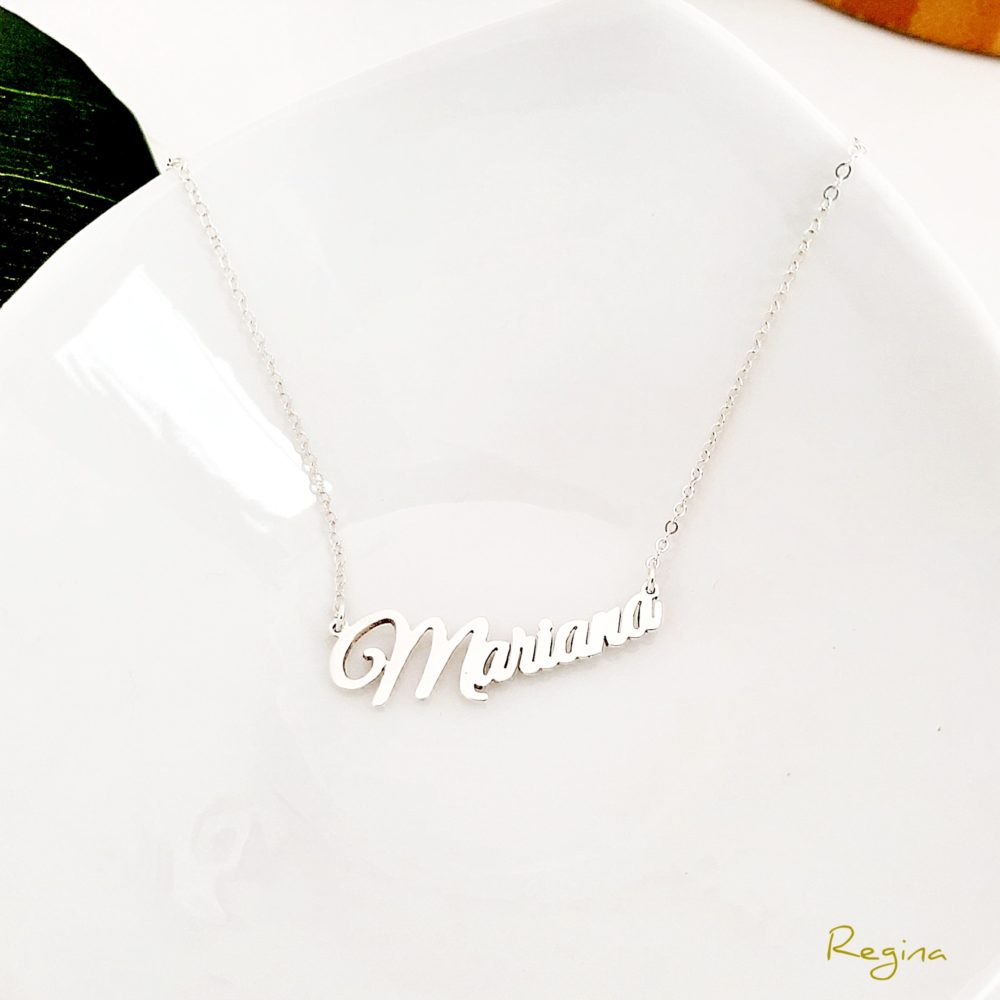 Collar Essence