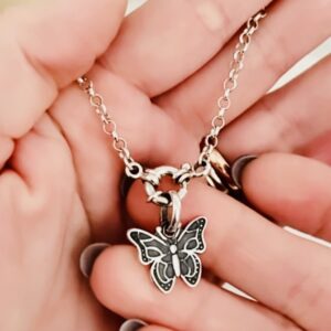 Collar Mariposa Nocturna - Plata