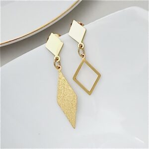 Aretes Dispares Diamond
