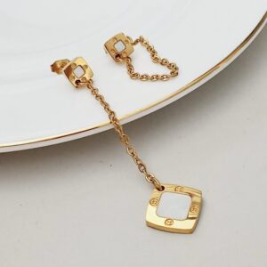 Aretes Dispares Square Nácar
